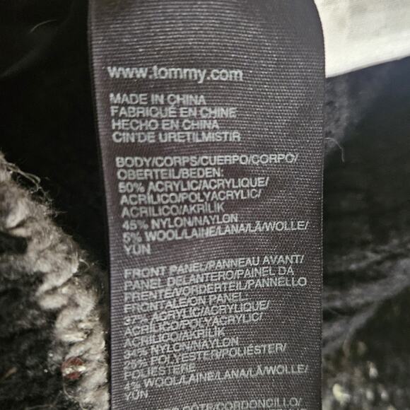 Tommy Hilfiger Black and Grey Sequin Sweater Size XL - Picture 4 of 6